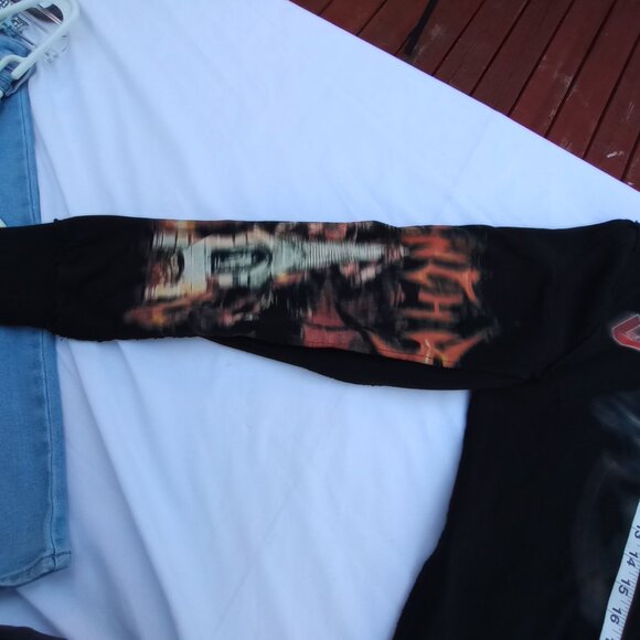 Givenchy Black Heavy Metal Print Distressed Sweatshirt size large - Picture 12 of 16